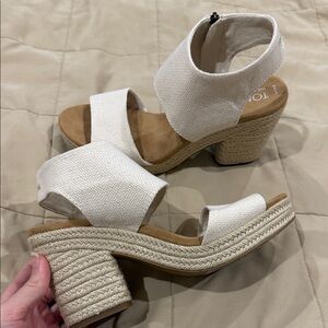 TOMS White Wedge Sandals